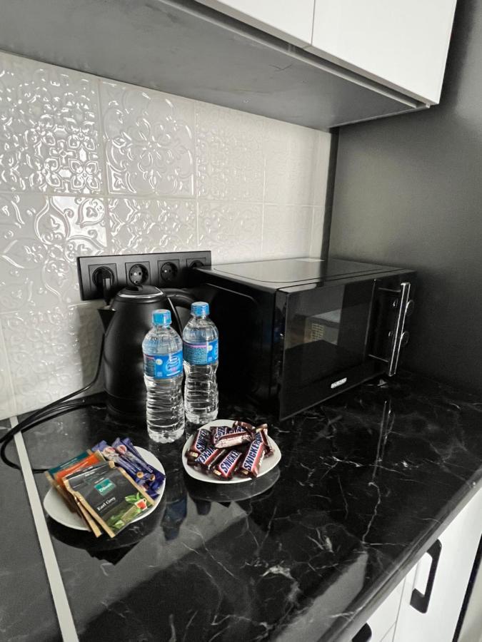 Apartamento Атлант Жк Almatý Exterior foto