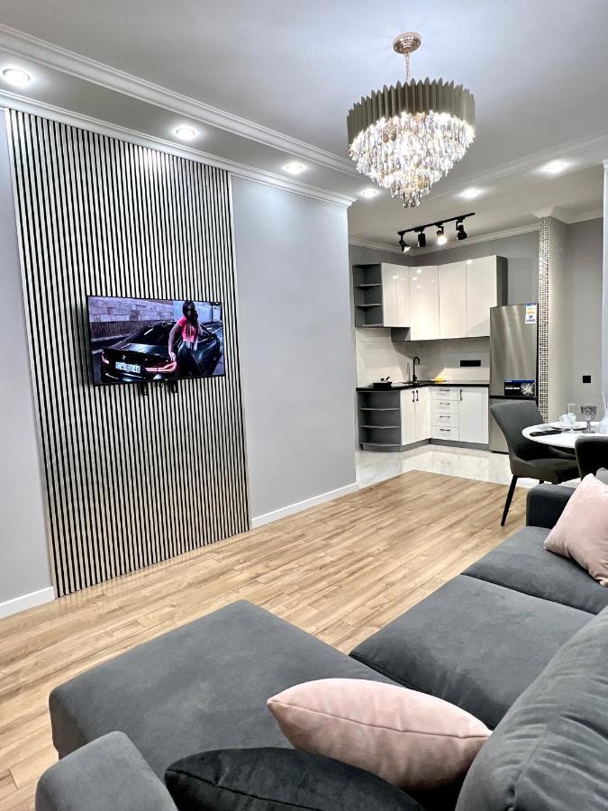 Apartamento Атлант Жк Almatý Exterior foto