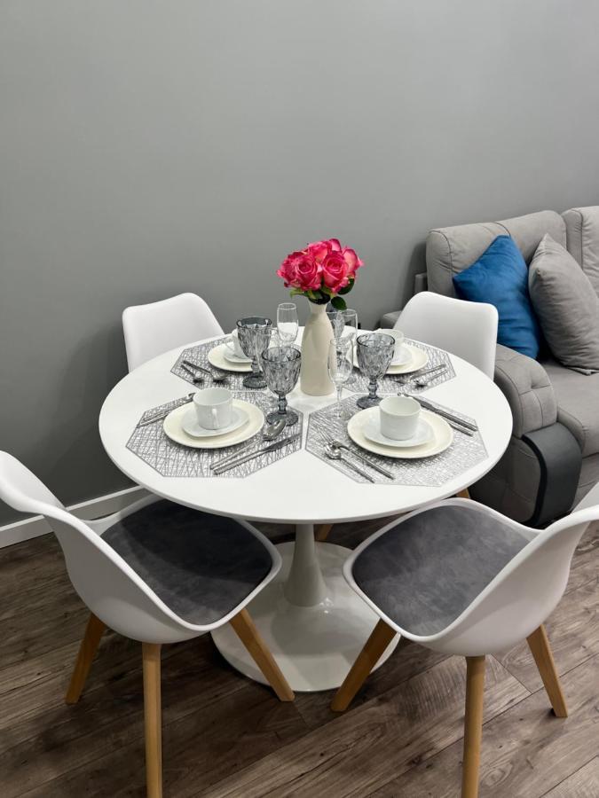 Apartamento Атлант Жк Almatý Exterior foto